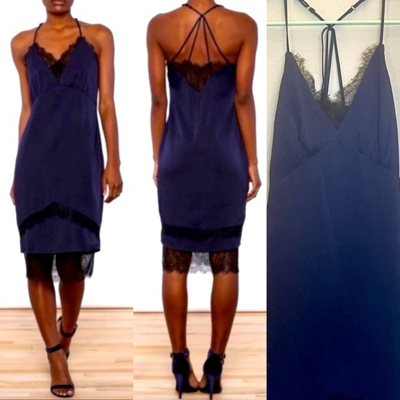 Adelyn Rae Small Navy & Lace dress - Picture 2 of 9